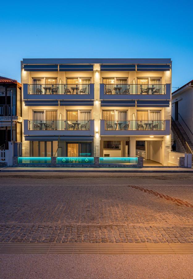 Privilege Luxury Living Sarti Luaran gambar